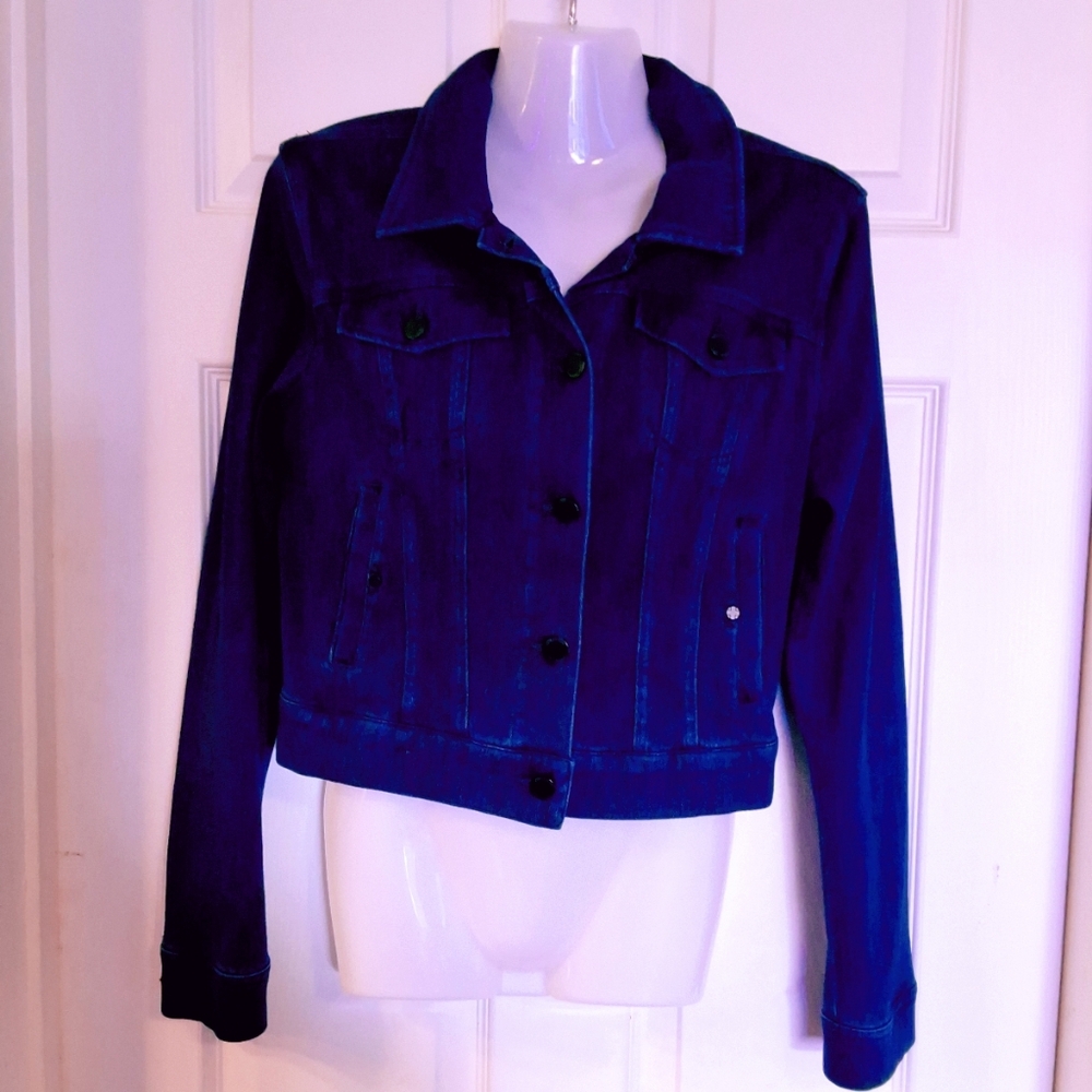 White Denim Jacket with Embroidered Flowers - Size S